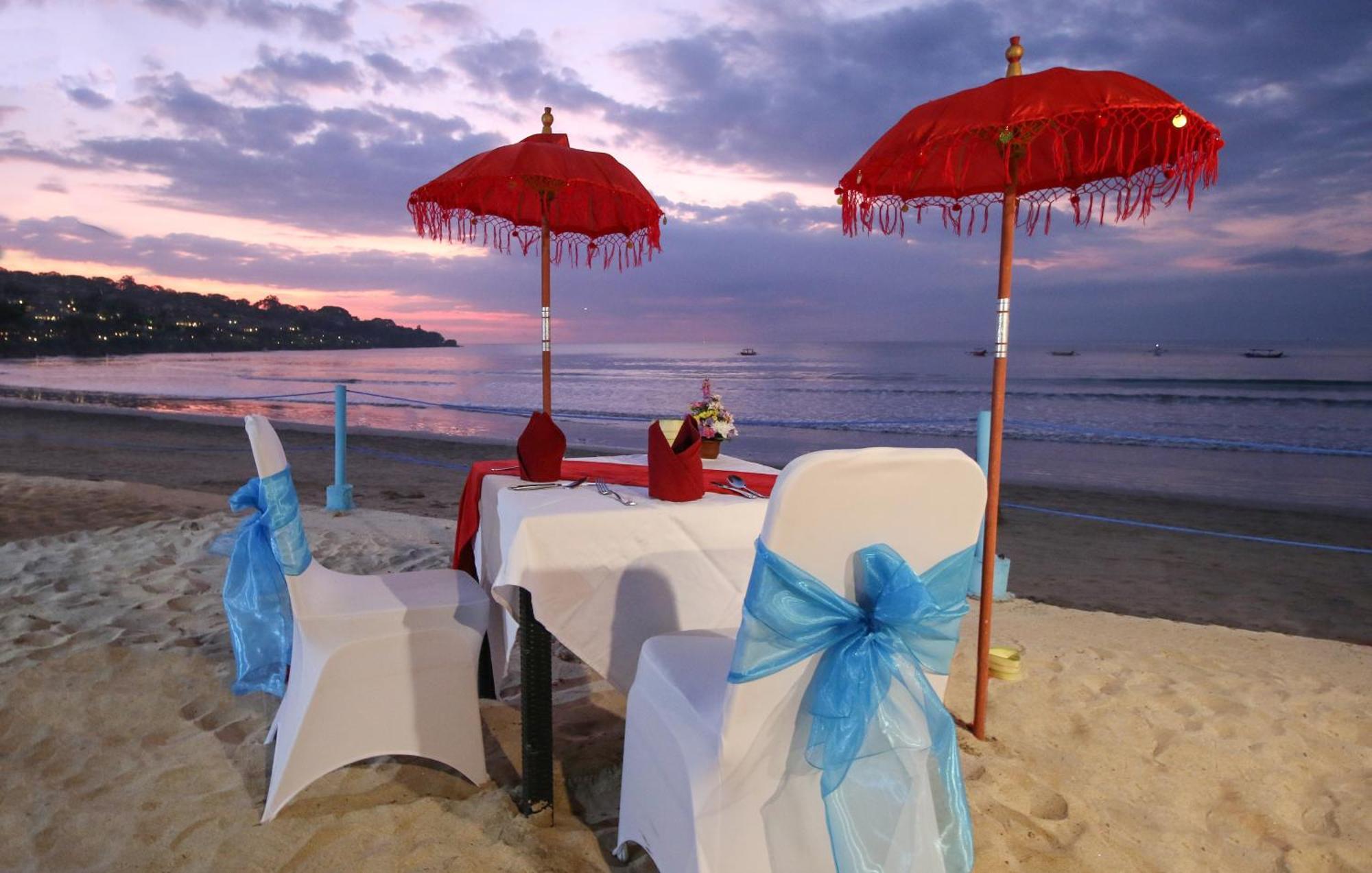 Kupu Kupu Jimbaran Beach Hotel & Spa By L'Occitane Екстер'єр фото
