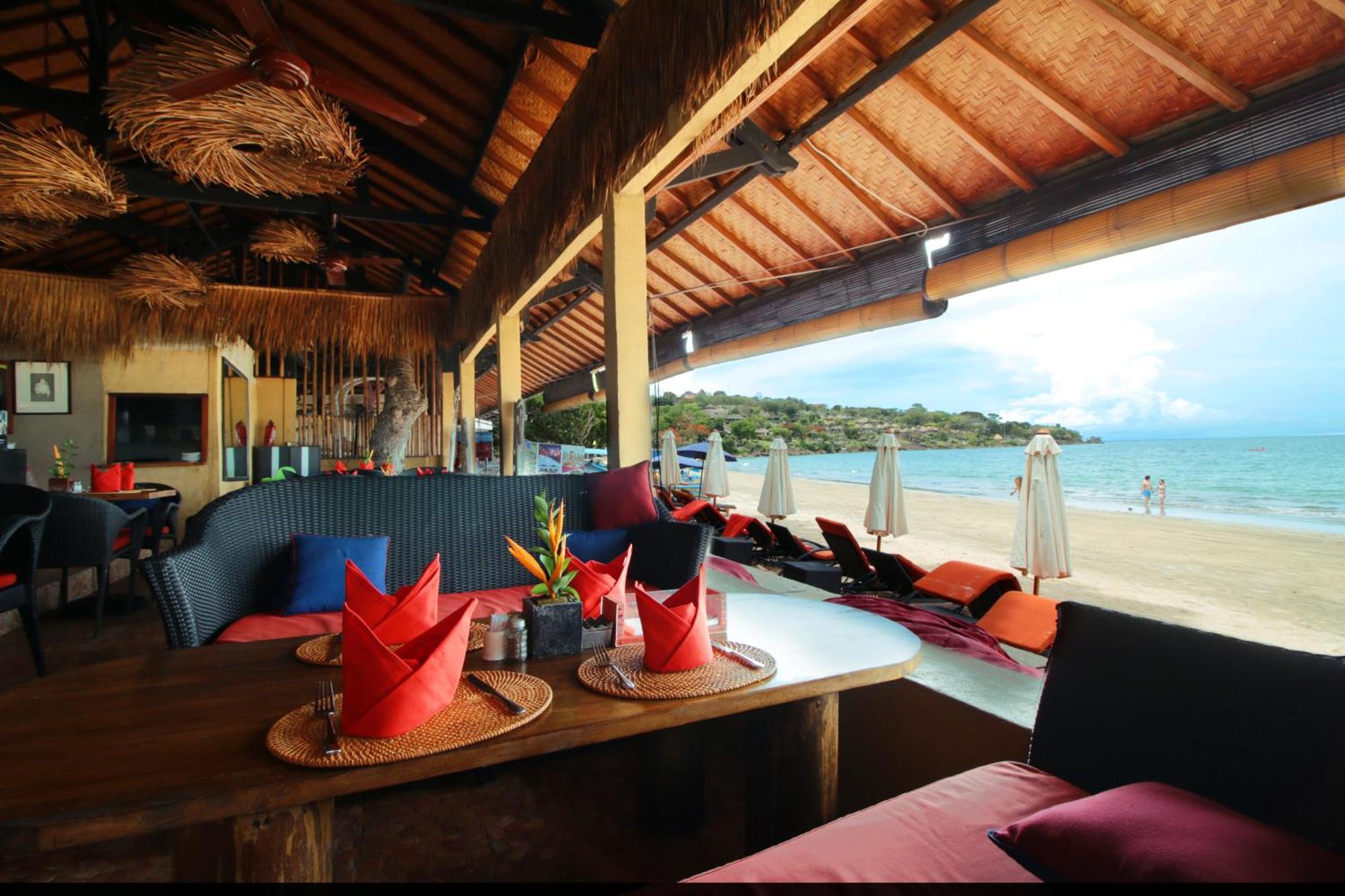 Kupu Kupu Jimbaran Beach Hotel & Spa By L'Occitane Екстер'єр фото