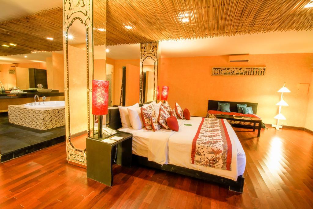 Kupu Kupu Jimbaran Beach Hotel & Spa By L'Occitane Екстер'єр фото