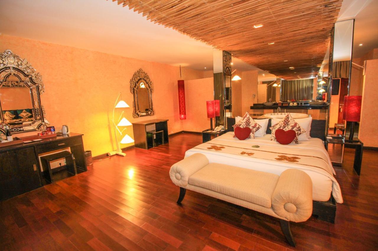 Kupu Kupu Jimbaran Beach Hotel & Spa By L'Occitane Екстер'єр фото
